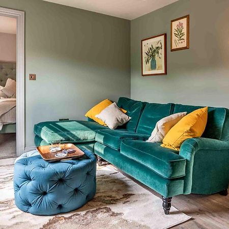 Stylish Modern 1 Bedroom, City Centre Bath Exterior photo